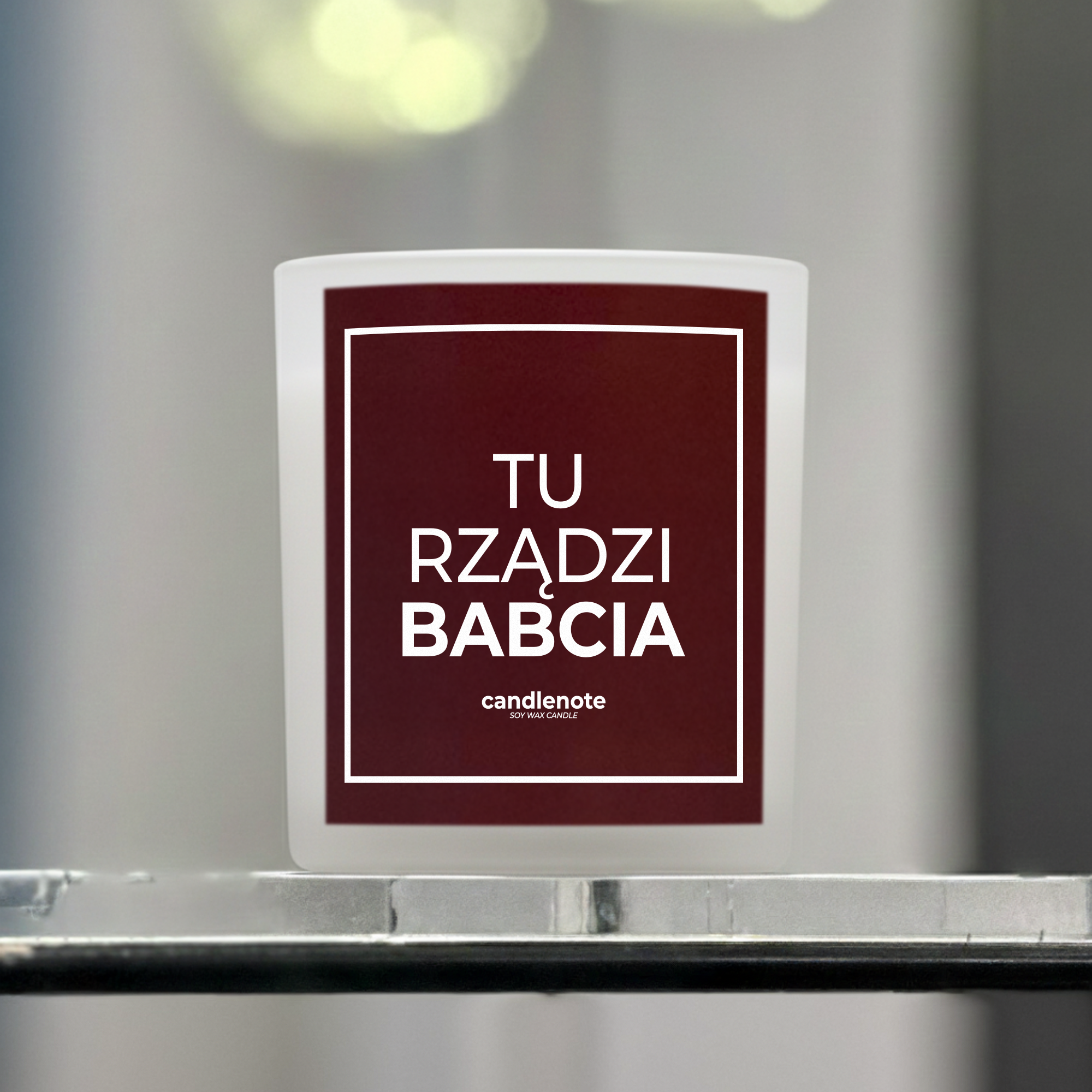 TU RZĄDZI BABCIA